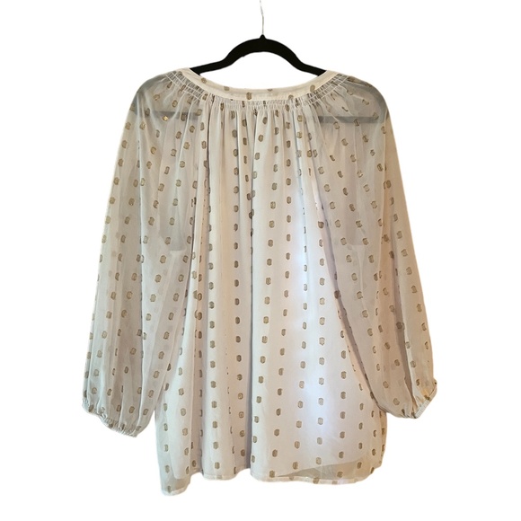 Crown and Ivy Top - Picture 2 of 3